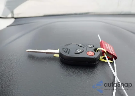 2013 Ford Focus Se из США, поврежденный, VIN 1FADP3F28DL276136